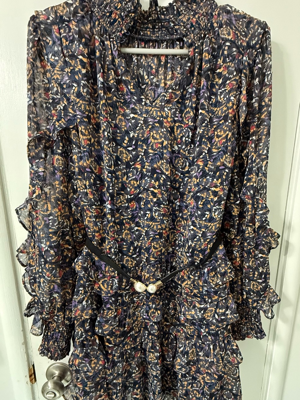 Women’s Navy Floral Ruffle Long-Sleeve Blouse